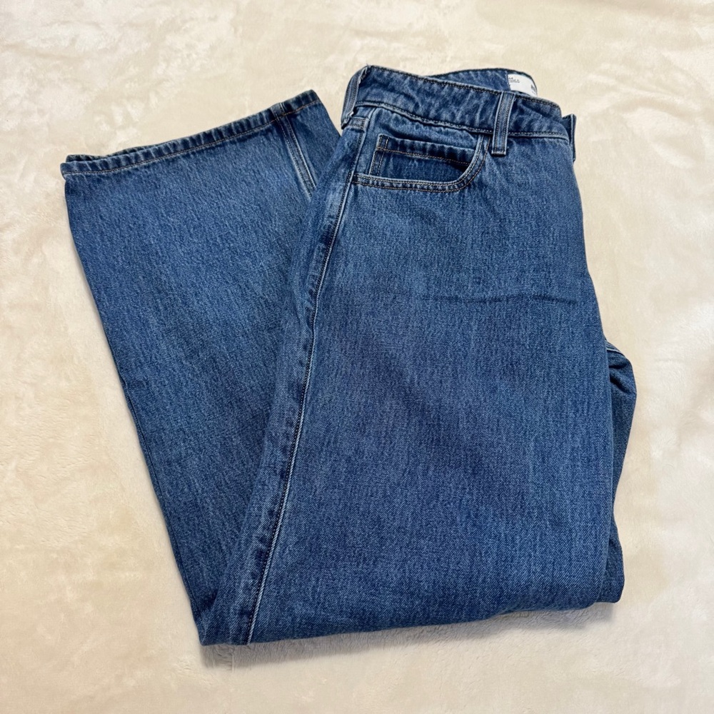 HOLLISTER BAGGY JEANS